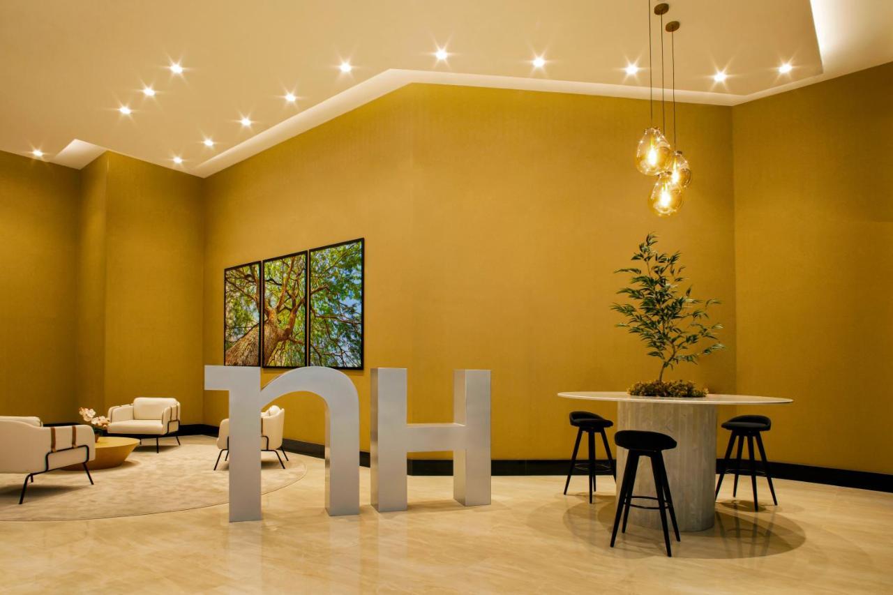 Nh Hotel 페이라 데 산타나 외부 사진